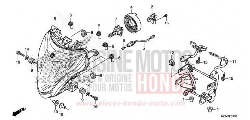 PROJECTEUR CB600FAD de 2013